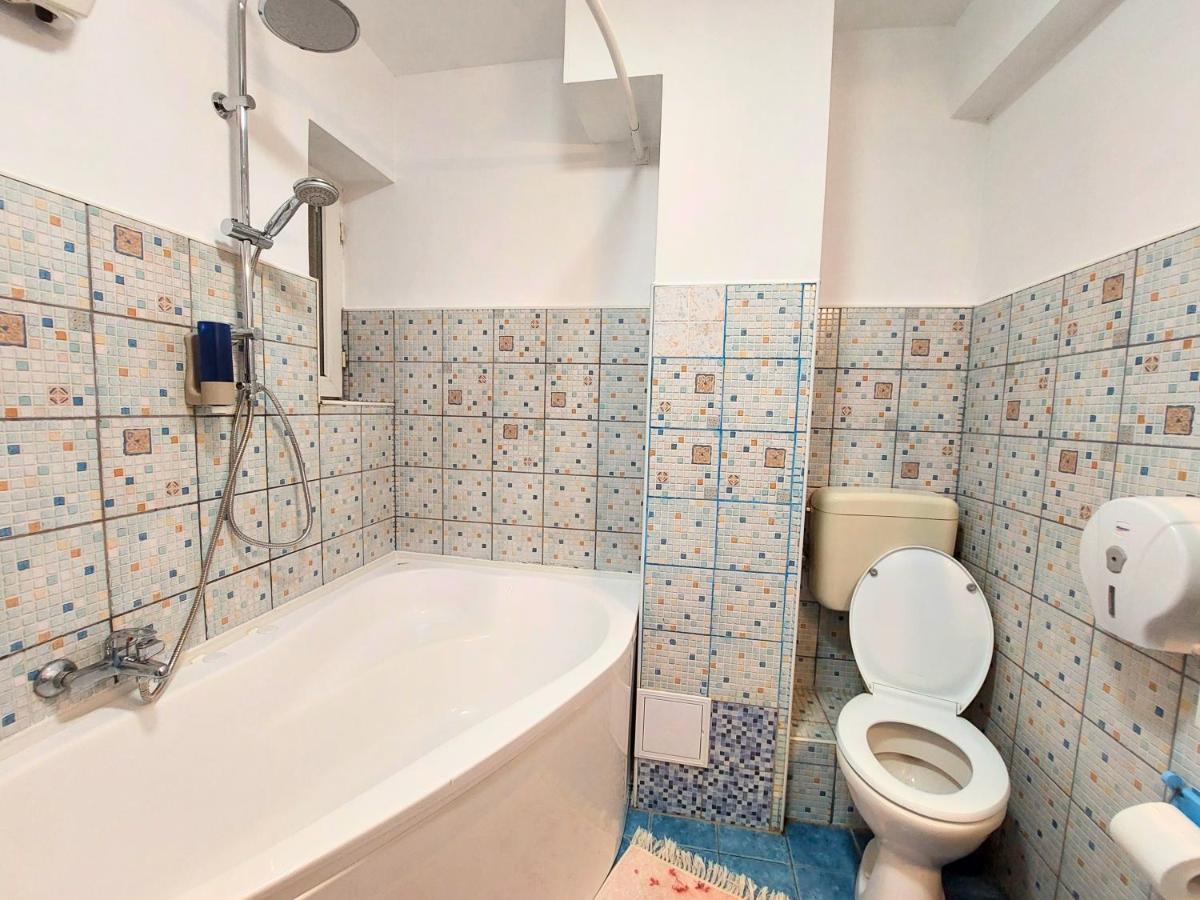Comfy&Bright 2Bd Family-Friendly Apt Amazing View Букурещ Екстериор снимка